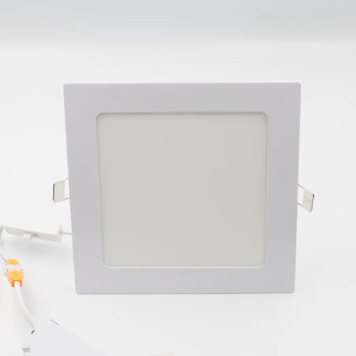 NEDES Beépíthető lámpa négyszögletes 12W állítható fényszínű - külső táppal